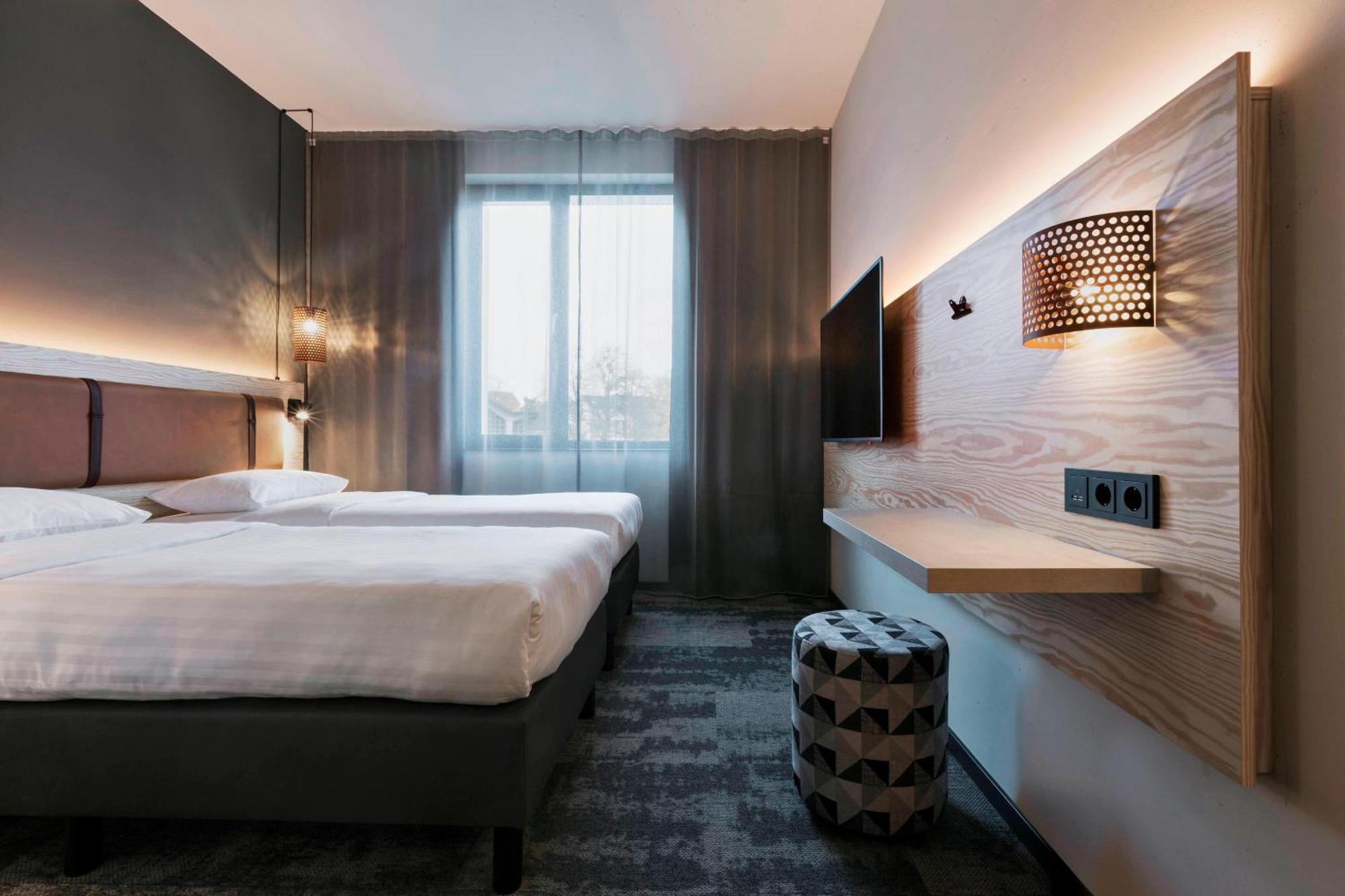 Moxy South 3* Dusseldorf